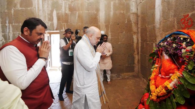 **EDS: THIRD PARTY IMAGE** In this image posted by @Dev_Fadnavis via X on April 12, 2025, Union Home Minister Amit Shah, Maharashtra Chief Minister Devendra Fadnavis and others during a visit to Raigad Fort, on the death anniversary of Chhatrapati Shivaji Maharaj, in Raigad district, Maharashtra. (@Dev_Fadnavis on X via PTI Photo) (PTI04_12_2025_000326B) (@Dev_Fadnavis)