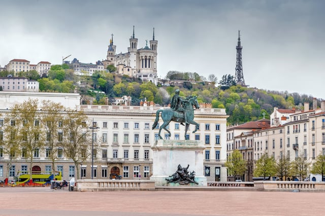 La jeune femme a été mise en examen et écrouée, à Lyon.