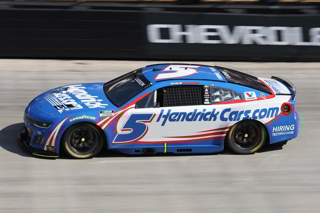 Apr 13, 2025; Bristol, Tennessee, USA; NASCAR Cup Series driver Kyle Larson (5) during the NASCAR Food City 500 at Bristol Motor Speedway. Mandatory Credit: Randy Sartin-Imagn Images