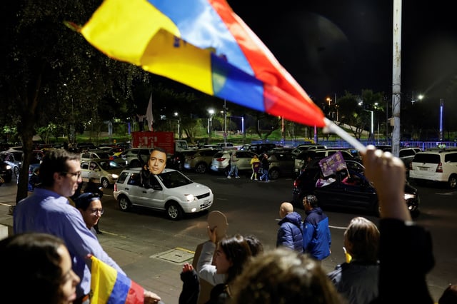 Supporters of Ecuador's President Daniel Noboa celebrate as the electoral council says Noboa has won the presidential election, in Quito, Ecuador April 13, 2025. REUTERS/Daniel Becerril