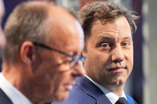 Hoffen auf Zustimmung zu ihrem ausgehandelten Papier: CDU-Chef Friedrich Merz und SPD-Chef Lars Klingbeil