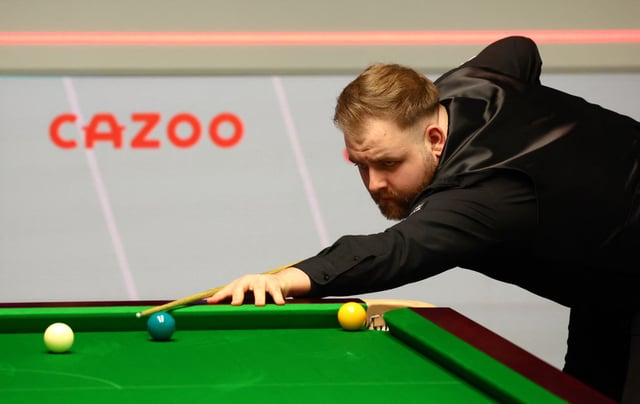 Snooker - World Snooker Championship - The Crucible Theatre, Sheffield, Britain - April 25, 2024 Wales' Jackson Page in action during his first round match against England's Ronnie O'Sullivan Action Images via Reuters/Andrew Boyers