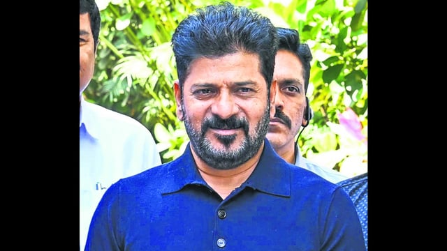 The government has decided to divide the 59 SC communities into three distinct groups — Group I, Group II and Group III — which will now share the existing 15 per cent quota for SCs in government jobs and education. (PTI)