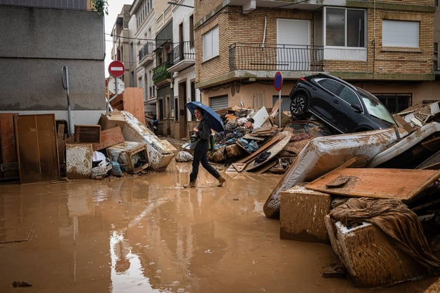 Dans les environs de Valence, en Espagne, le 3 novembre, peu après des inondations meurtrières.