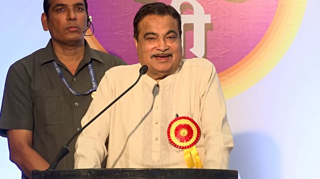 Union Minister Nitin Gadkari addresses the gathering during the 78th Vasant Vyakhyanmala organised by Amar Hind Mandal, in Mumbai on Monday. (ANI Photo)