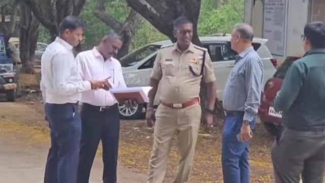 CID officer along with local police at the site where the 5-year-old girl was murdered and where the accused, Ritesh Kumar, died from gunshot wounds, on Tuesday. (HT photo)