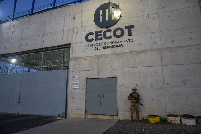 CECOT