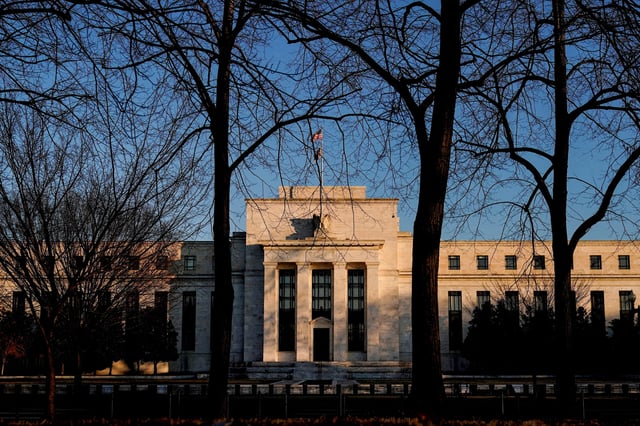 The Federal Reserve building is seen in Washington, U.S., January 26, 2022. REUTERS/Joshua Roberts/File Photo