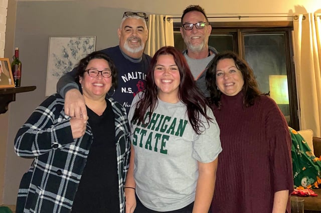 Roberto Morales on the left. Ricardo Morales Jr on the right.
Betty Morales (Roberto's wife left), Alicia Morales (Roberto's daughter center) and Cheri Morales (Ricardo Morales Jr. wife right)