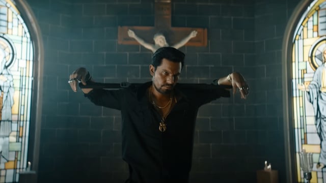 Randeep Hooda in the controversial scene from Gopichand Malineni's Jaat that has now been removed.