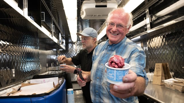 Jerry Greenfield, left, and Ben Cohen, the co-founders of Ben & Jerry’s. Cohen is trying to regain control of the ice cream brand after its 25-year tie-up with Unilever