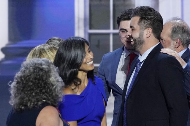 Cory Bowman, Vice President JD Vance's half-brother, from right, speaks with Usha Vance and others on stage during the Republican National Convention, Wednesday, July 17, 2024, in Milwaukee. (AP Photo/J. Scott Applewhite)