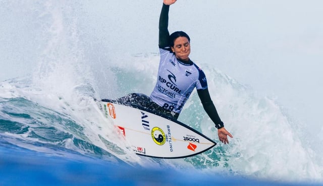 Sally Fitzgibbons took down Caty Simmers at Bells Beach (Photo by Cait Miers/World Surf League)