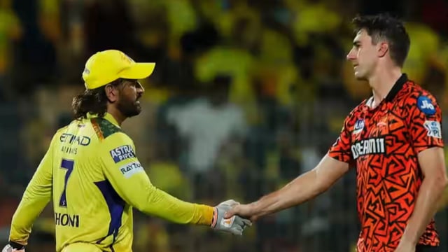 MS Dhoni with Pat Cummins during IPL 2024