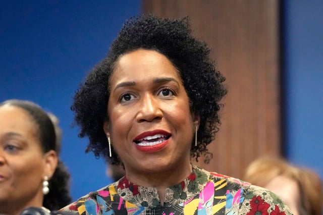 Illinois Lt. Gov. Juliana Stratton has jumped into the Senate race.