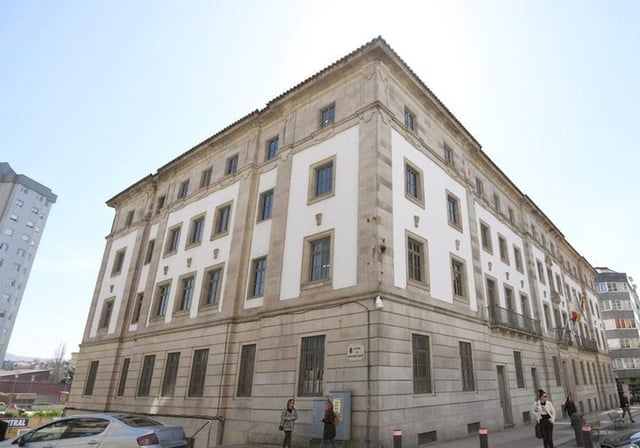 Exterior de la Audiencia provincial de Pontevedra