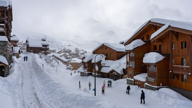 The area had been hit by more than one avalanche that morning, forcing local authorities to close the slopes and send towns into lockdown