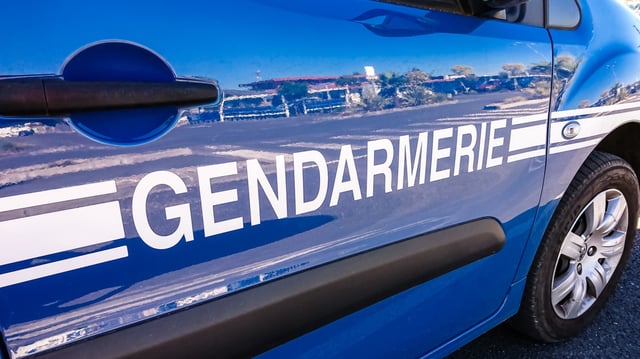 Gard: un homme tué à coup de couteau dans une mosquée par une autre fidèle