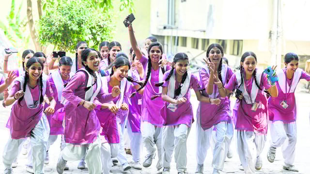 Jubilant girl students after announcement of results for the exams held from February 24 to March 12 across 8,140 centres this year. (Sunil Ghosh/HT Photo)