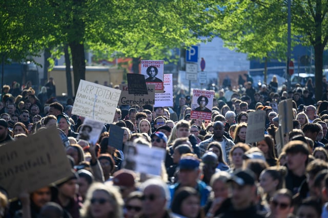 Mehrere Tausend Menschen nahmen an der Demo teil.