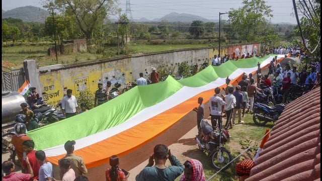Funeral procession of Intelligence Bureau (IB) officer Manish Ranjan at Jhalda in Purulia district of West Bengal (PTI)