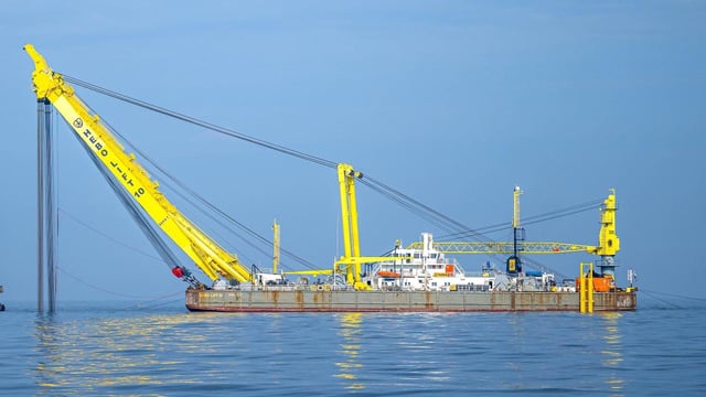 The Hebo Lift 10 floating crane is travelling from the Netherlands for the salvage operation