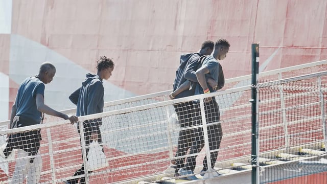 AMP.CEAR, disponible a hacer adaptaciones en sus centros para acoger menores migrantes solicitantes de asilo de Canarias