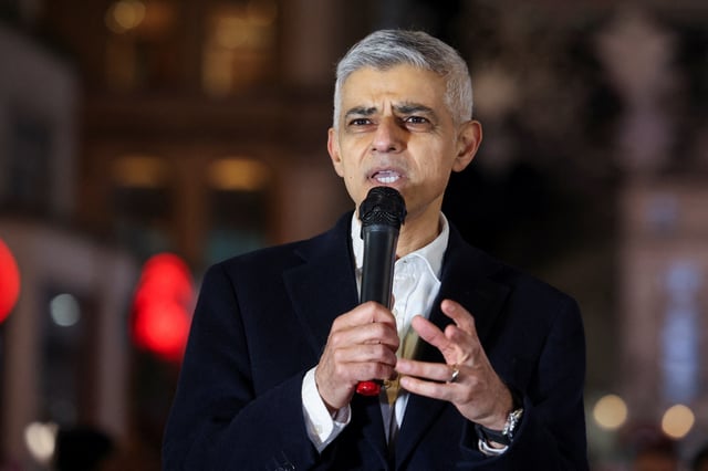 Sadiq Khan, Mayor of London, speaks during an event in central London to celebrate the start of Ramadan, Britain, February 26, 2025. REUTERS/Temilade Adelaja/File Photo