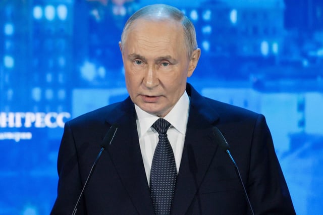 El presidente ruso Vladímir Putin anuncia una tregua de 3 días. (AP)