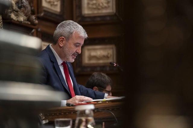 El alcalde Jaume Collboni en un pleno del Ayuntamiento de Barcelona