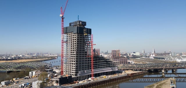 Das ist der Stand der Dinge und des Elbtowers: Seit Oktober 2023 wird am östlichen Ende der Hafencity nicht mehr gebaut