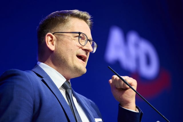 Bürgergeld. Will die Hilfeleistungen für Ukrainer einstellen: René Springer, Landesvorsitzender der Brandenburger AfD. Foto: picture alliance/dpa | Annette Riedl
