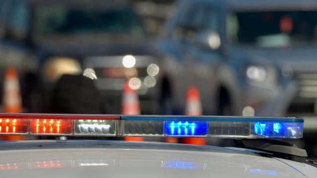 Das Blaulicht eines Streifenwagens der US-Polizei.