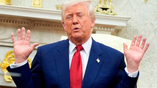 U.S. President Donald Trump speaks in the Oval Office of the White House in Washington, D.C., on Monday, April 7, 2025. (Yuri Gripas/Abaca Press/TNS)