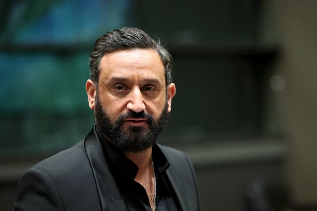 Voilà à quoi ressemblerait le plan présidentiel de Cyril Hanouna
