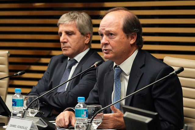 Así lo confirmó el secretario coordinador de Energía y Minería, Daniel González, quien dijo que las tarifas se van a actualizar cada mes según una fórmula que tendrá en cuenta la inflación minorista (IPC) y la mayorista (IPIM).