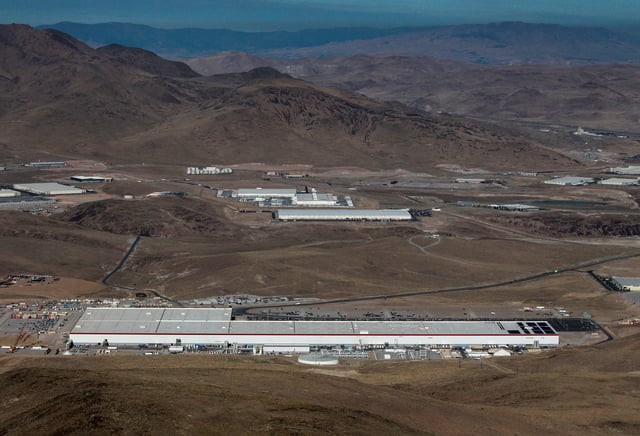 An aerial view of the Tesla Gigafactory near Sparks, Nevada, U.S. August 18, 2018. REUTERS/Bob Strong/File Photo