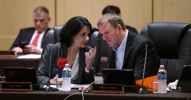 University of Houston President Renu Khator talks with the U of H board of regents Chairman Tilman Fertitta at the university on Feb. 21, 2024.