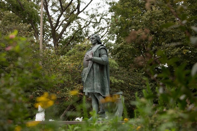 The Christopher Columbus statue in Arrigo Park was removed in 2020. (Alyssa Pointer/Chicago Tribune)