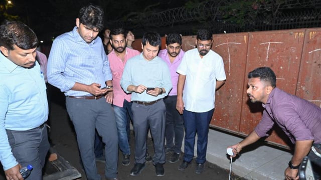 Surprise inspection exposes poor workmanship on Khar Road; BMC slaps ₹75L fine