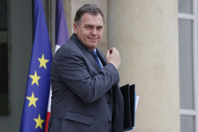 Grèves SNCF: «Les Français commencent à en avoir ras-le-bol», estime le ministre des transports