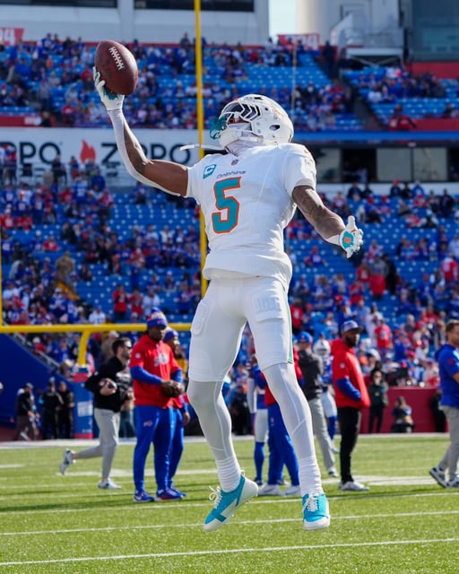 Miami Dolphins cornerback Jalen Ramsey (5) warms up prior to the game at Highmark Stadium in Orchard Park on Nov. 3, 2024.