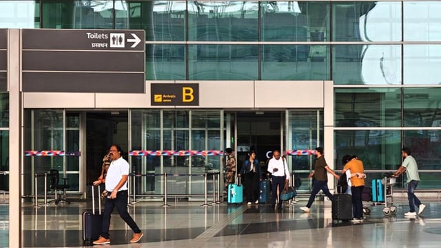 Airport officials said that “flight departures had to be paused for a brief period of time due to heavy rains”. (Vipin Kumar/HT Photo)