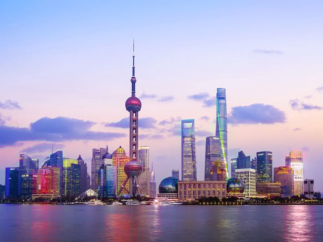 Shanghai (Edward He/Unsplash)