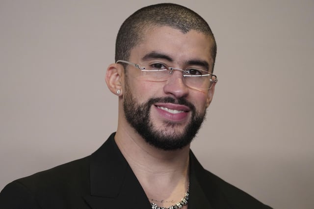 Bad Bunny en premios Oscar 2024, en marzo de ese año.