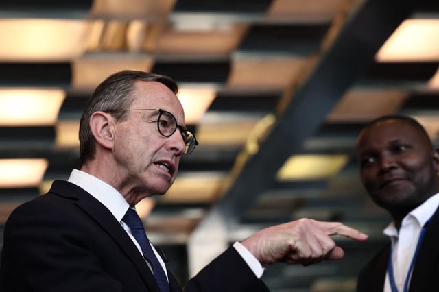 Dans un document de cinq pages, Bruno Retailleau, ministre de l’intérieur, insiste sur un renforcement des conditions pour obtenir la nationalité française.