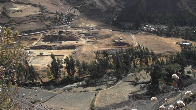The site of Chavin de Huantar in modern-day Peru hosts several monumental buildings overseeing a large plaza, located at an elevation of 10,000 ft.