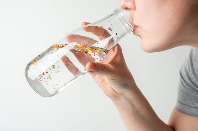 One study found that people who drank exclusively plastic bottled water were ingesting an additional 90,000 microplastics per year.