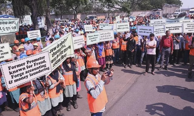 Thousands Protest Against Supreme Court’s BPSL Liquidation Order Amid Fears Of Livelihood Loss