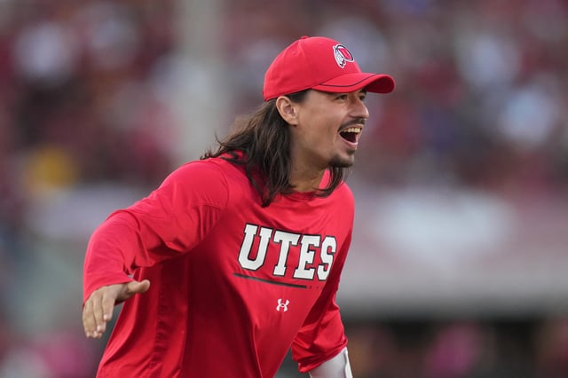 Oct 21, 2023; Los Angeles, California, USA; Utah Utes quarterback Cam Rising reacts against the Southern California Trojans at United Airlines Field at Los Angeles Memorial Coliseum. Mandatory Credit: Kirby Lee-USA TODAY Sports/File Photo